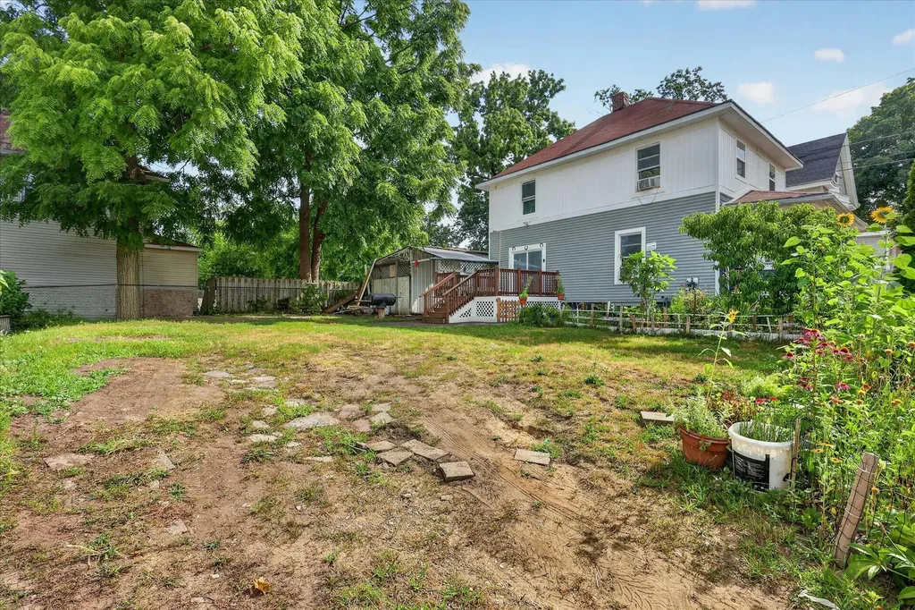 243 Delaware Street SE Grand Rapids City MI 49507