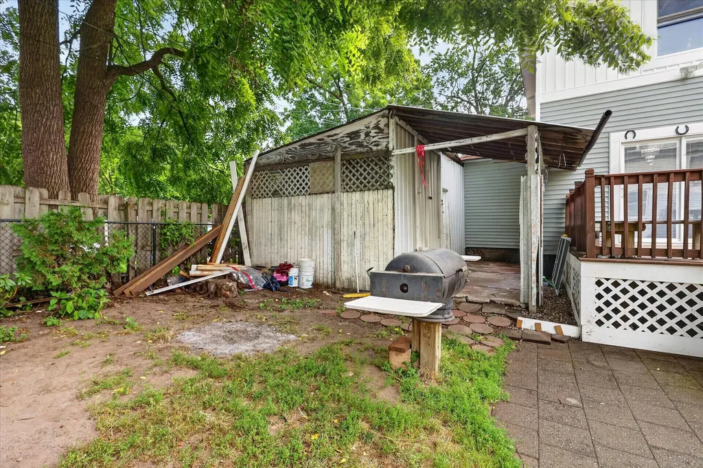 243 Delaware Street SE Grand Rapids City MI 49507