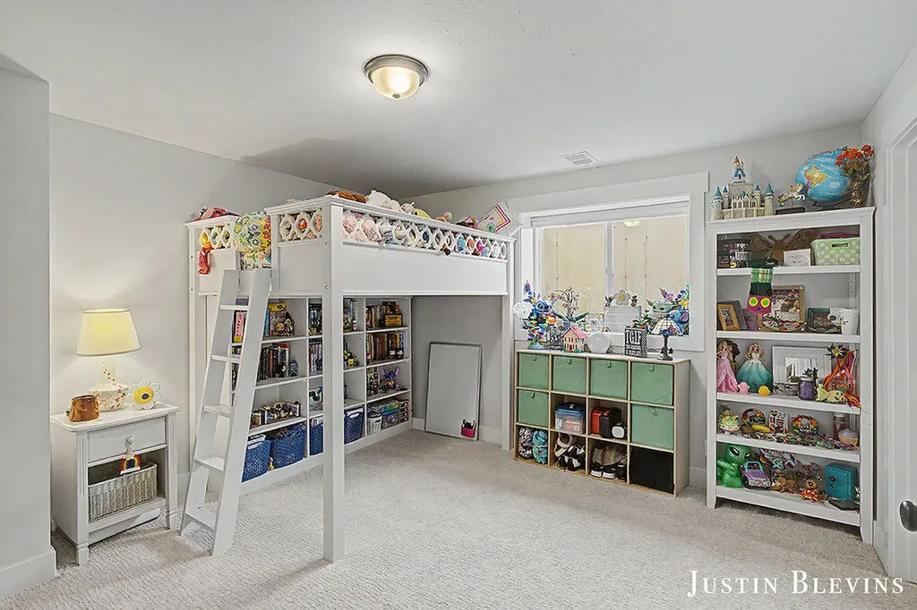 3362 Eagle Peak Court Georgetown Charter Township MI 49428