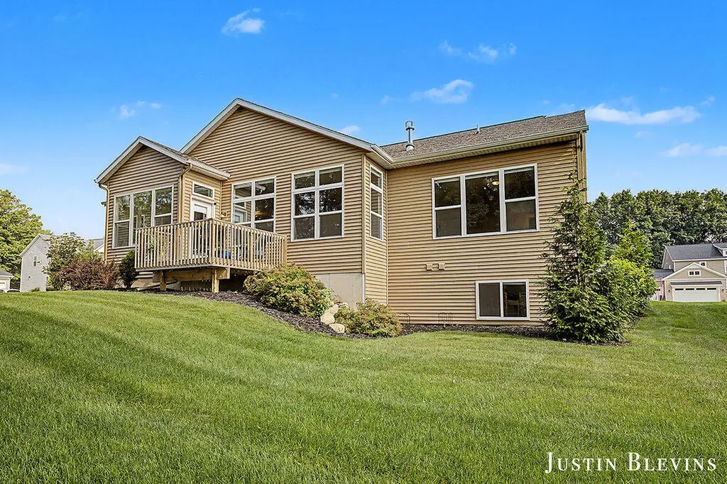 3362 Eagle Peak Court Georgetown Charter Township MI 49428