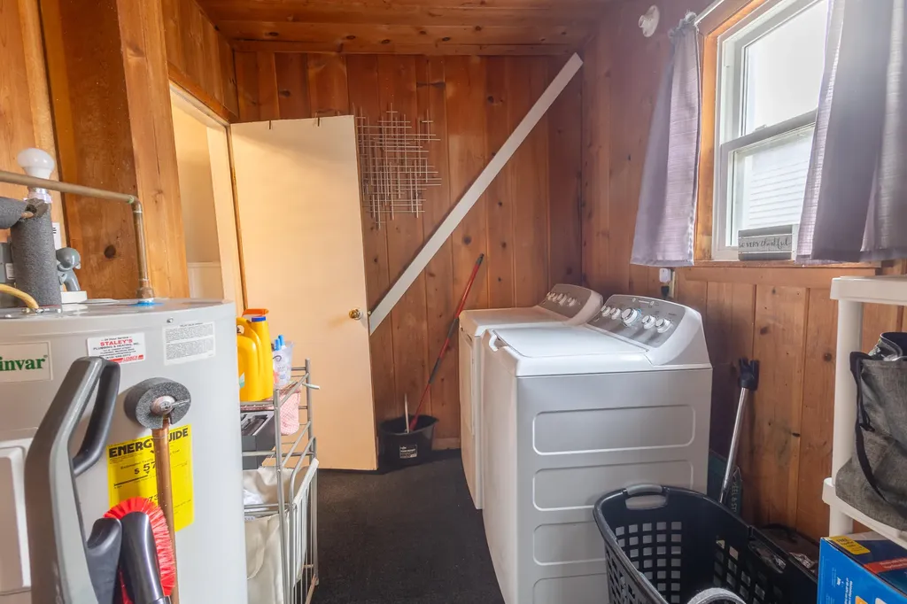 173 E State Street Montrose City MI 48457