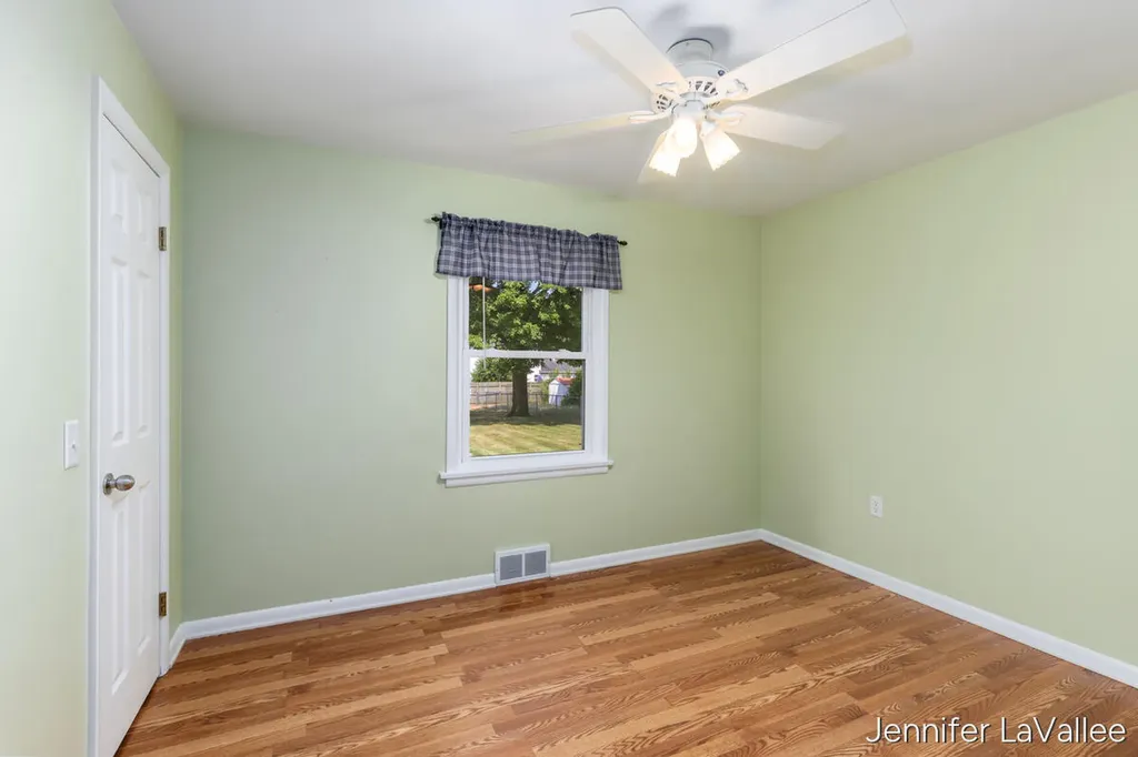 11283 Brown Avenue Allendale Charter Township MI 49401