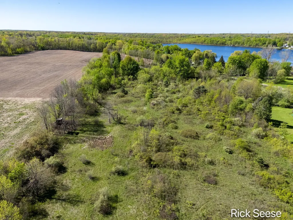 9800 5 Mile Road NE Grattan Township MI 49301