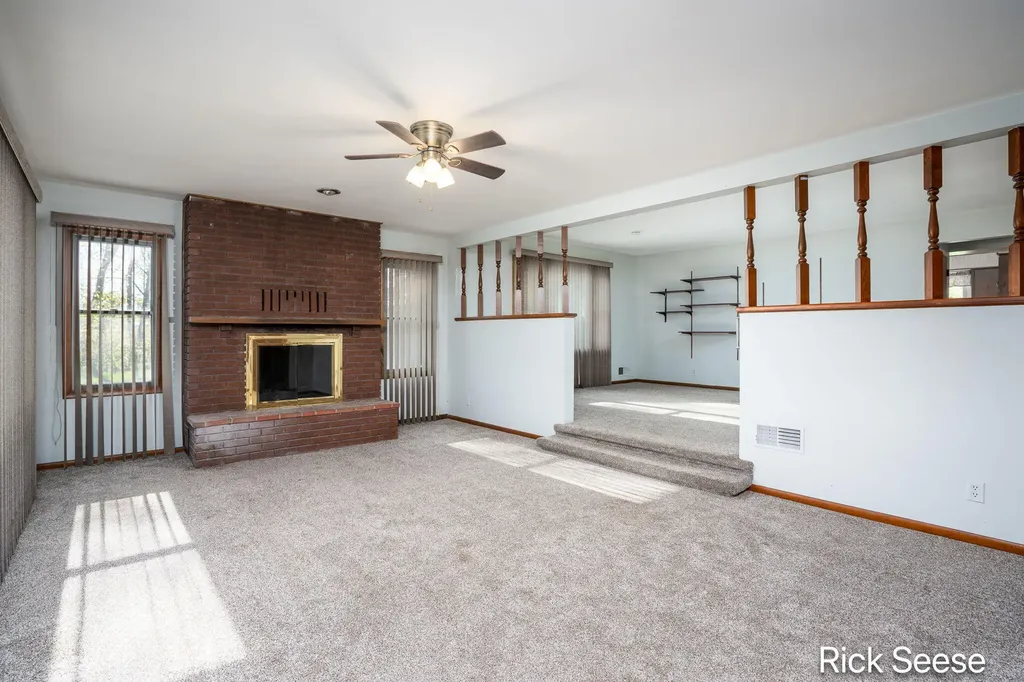 9800 5 Mile Road NE Grattan Township MI 49301