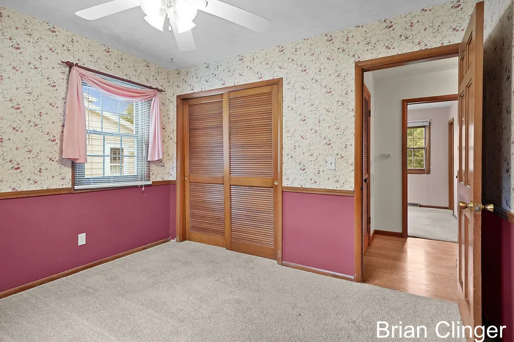 4707 SE Bonnie Avenue SE Kentwood City MI 49508