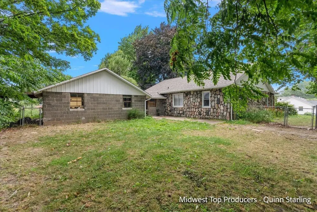 373 N Main Street Casnovia Village MI 49318