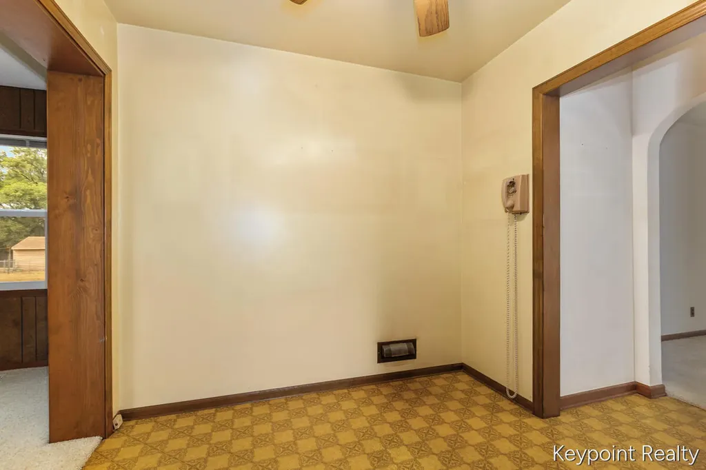 2027 Greenfield Avenue SW Wyoming City MI 49519