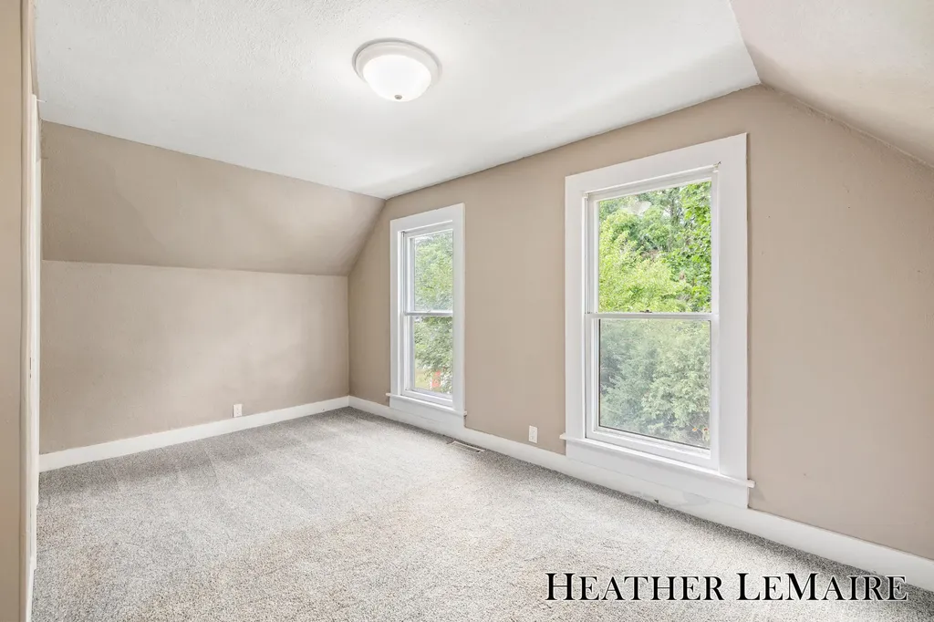 412 W Orange Street Greenville City MI 48838