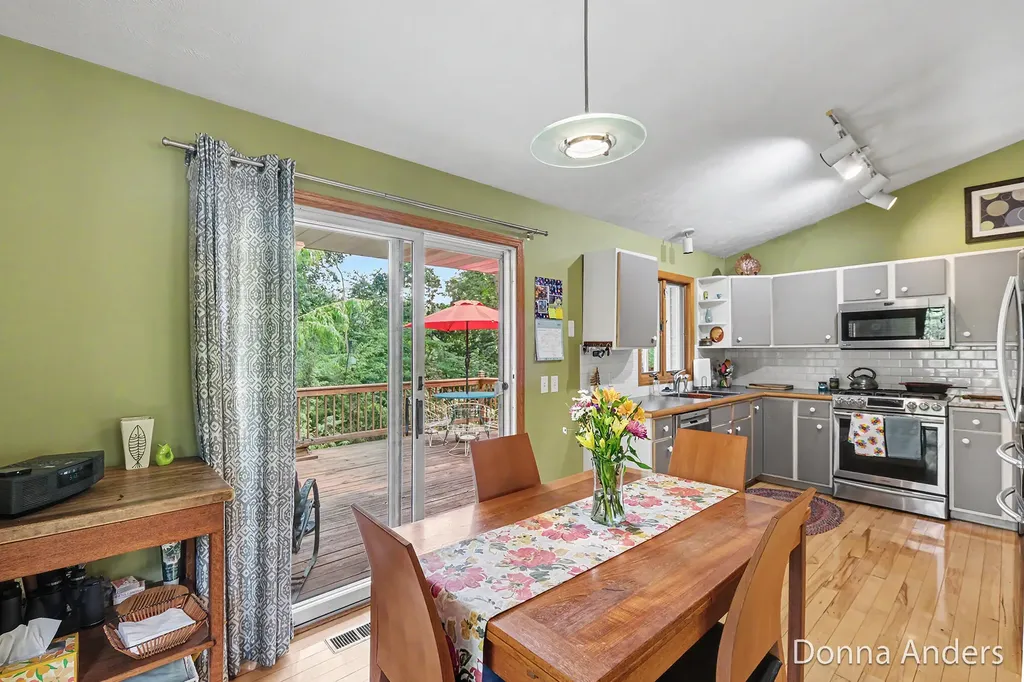 4872 Oakway Court NE Plainfield Charter Township MI 49525