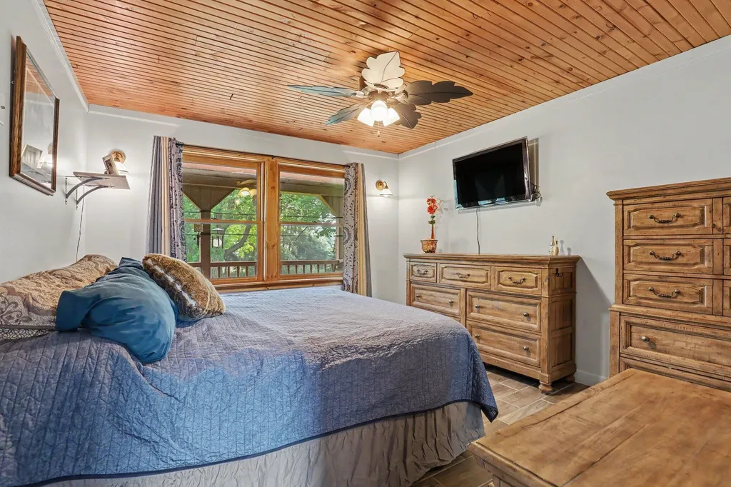 7735 Woodard Lake Road Ronald Township MI 48834