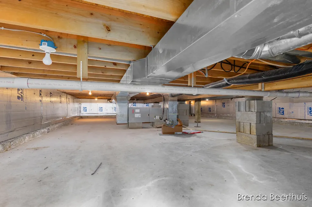 2618 N Mundy Avenue Unknown City MI 49349