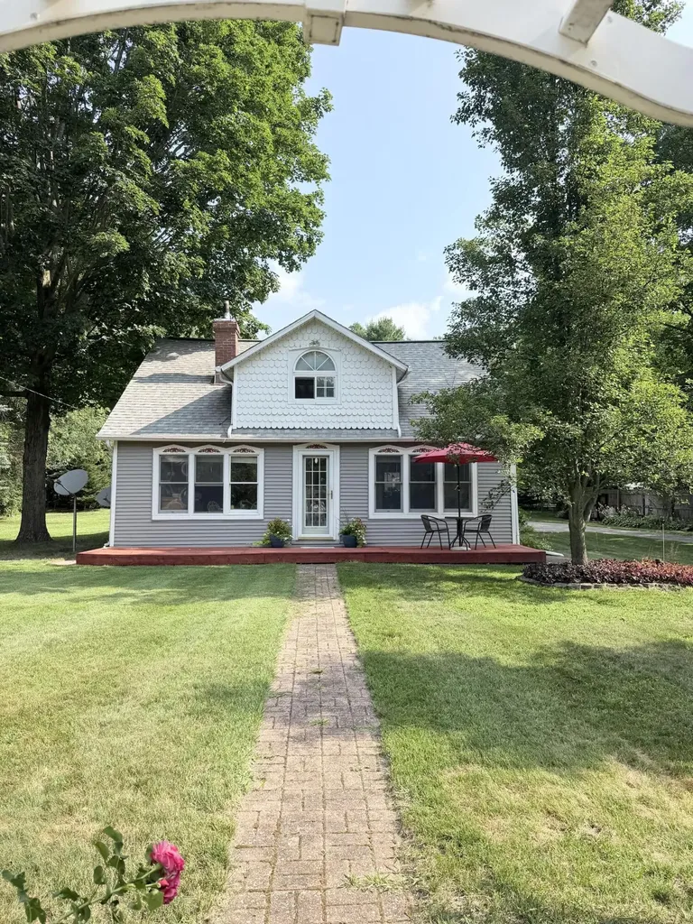 2620 Middle Lake Road Dalton Township MI 49457