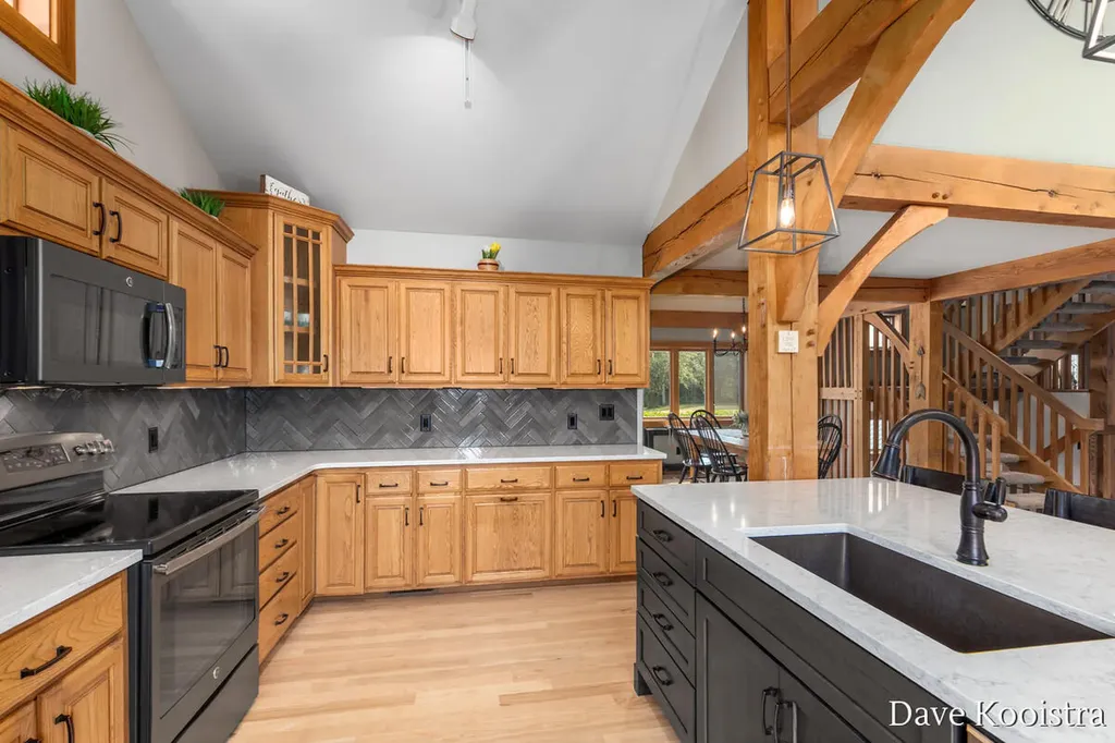 2285 Yeckley Road Rutland Charter Township MI 49058