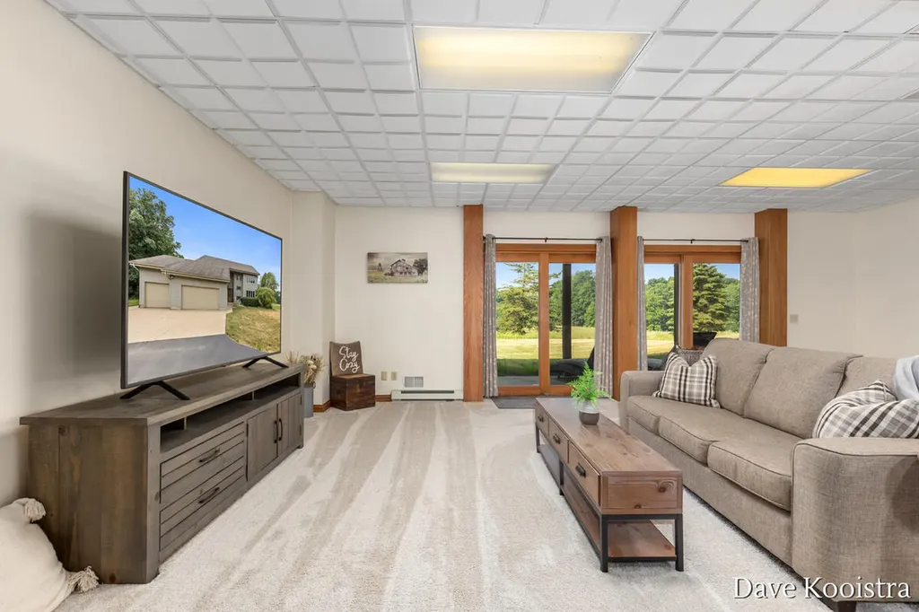 2285 Yeckley Road Rutland Charter Township MI 49058