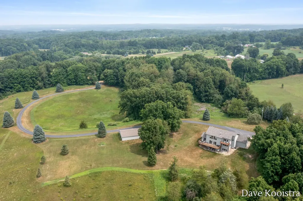 2285 Yeckley Road Rutland Charter Township MI 49058