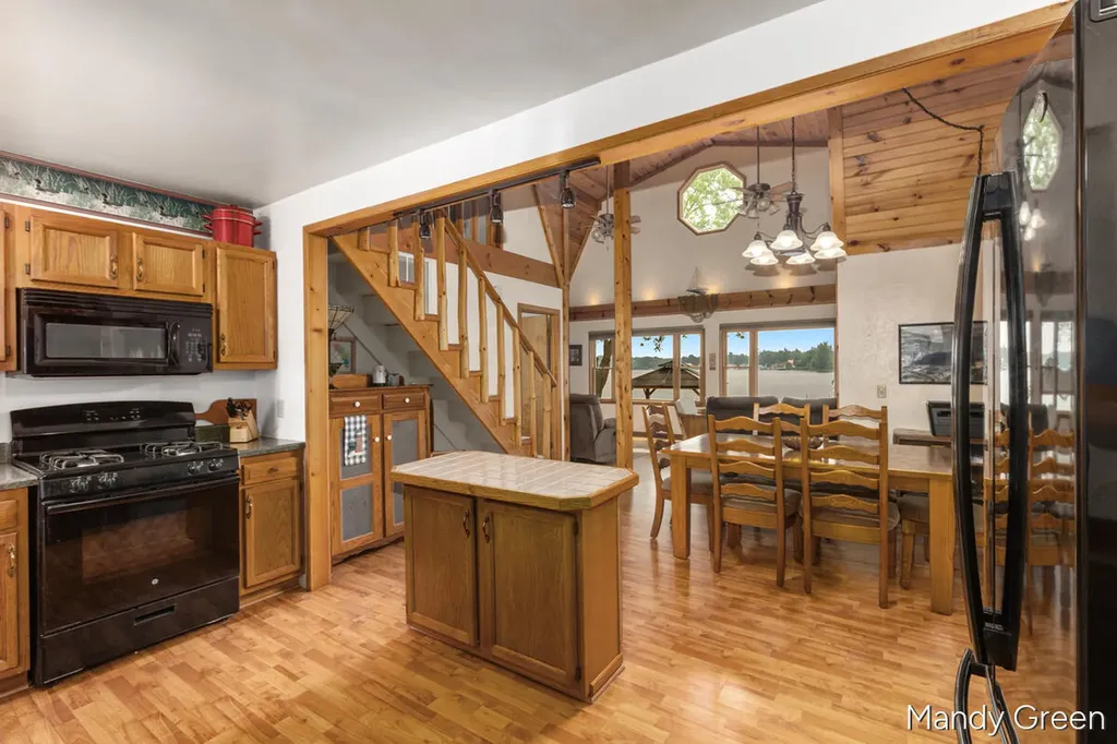 2858 Hall Street Orleans Township MI 48865