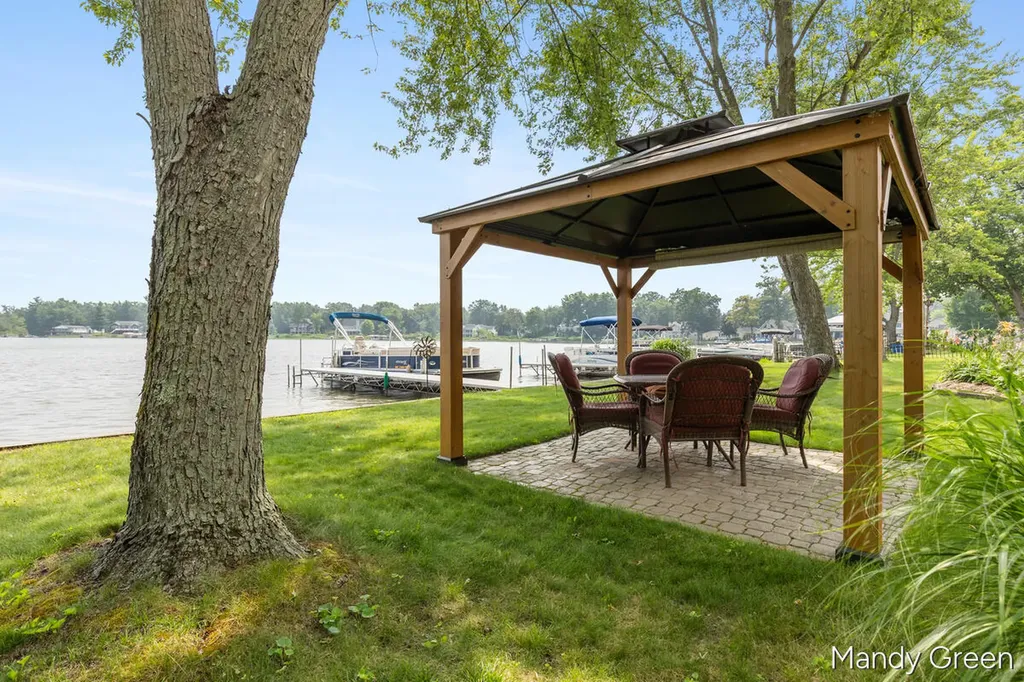 2858 Hall Street Orleans Township MI 48865
