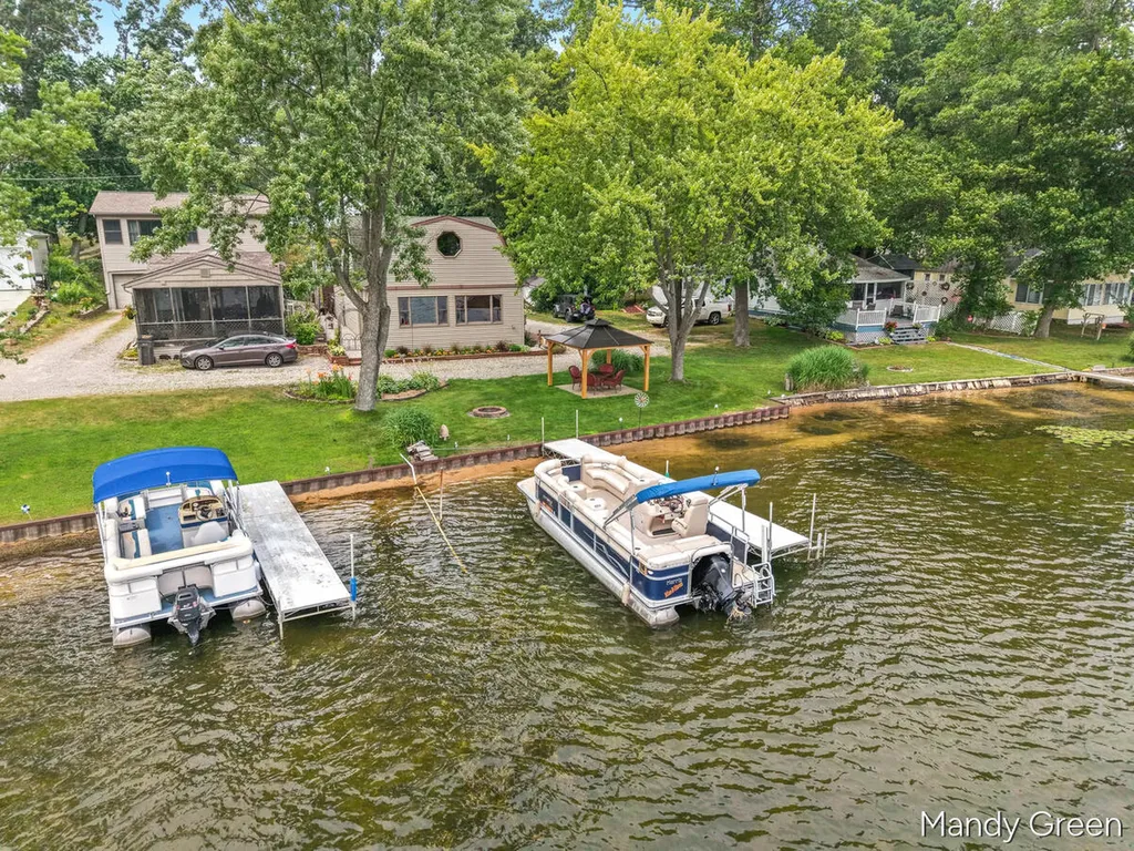 2858 Hall Street Orleans Township MI 48865