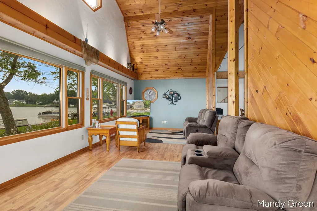 2858 Hall Street Orleans Township MI 48865