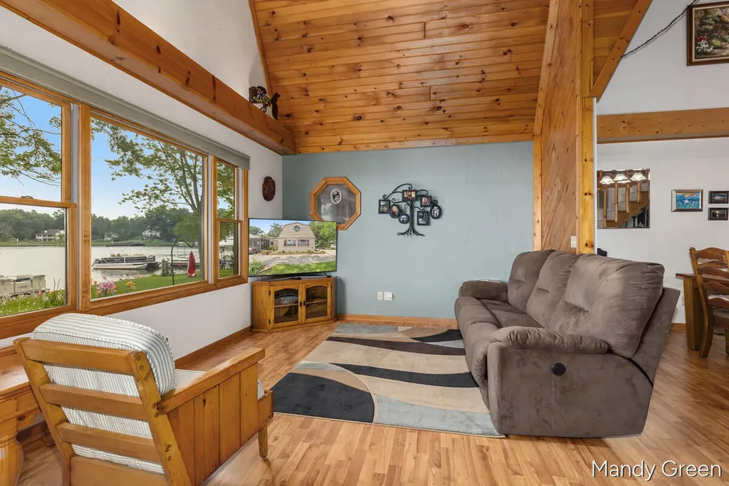 2858 Hall Street Orleans Township MI 48865