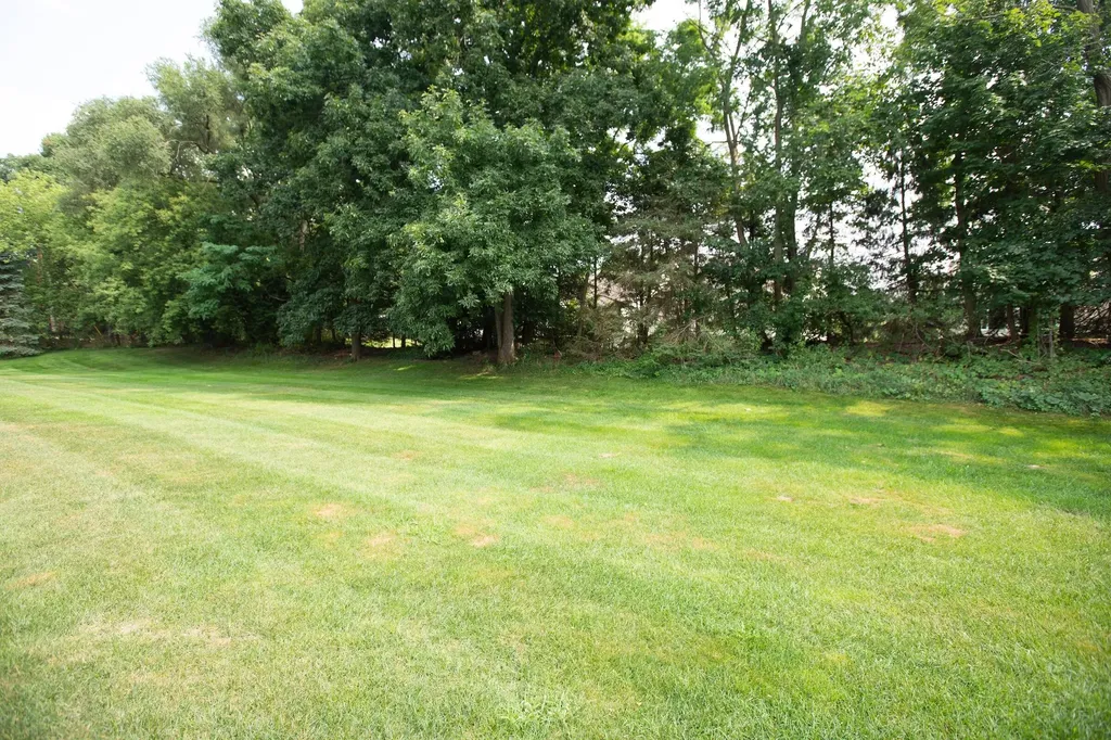 2172 Wildfield Drive NE Grand Rapids City MI 49505