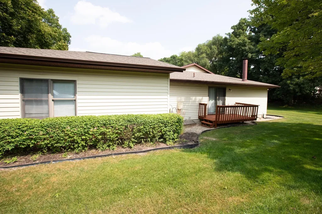 2172 Wildfield Drive NE Grand Rapids City MI 49505
