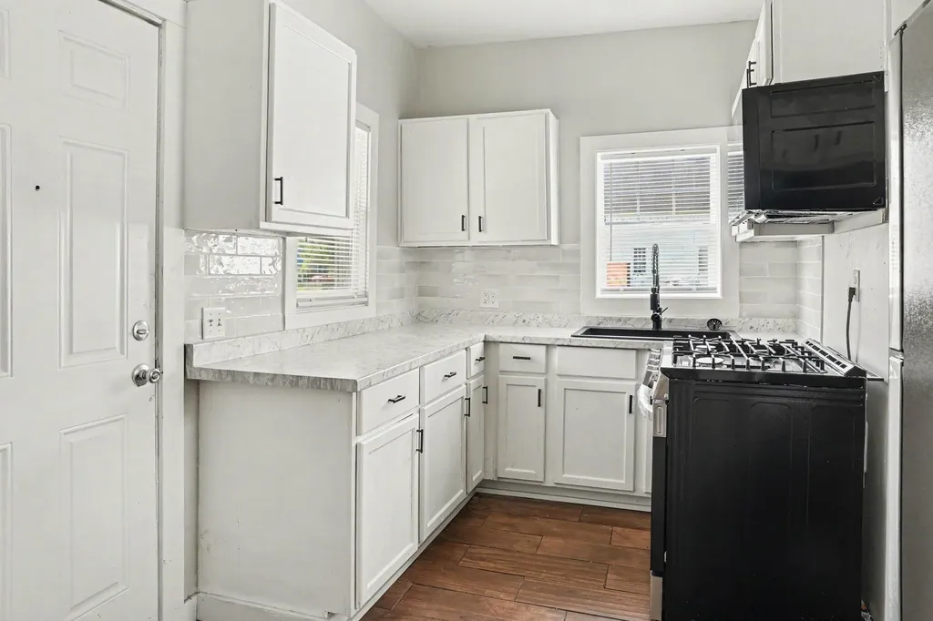 1340 E Vine Street Kalamazoo City MI 49001