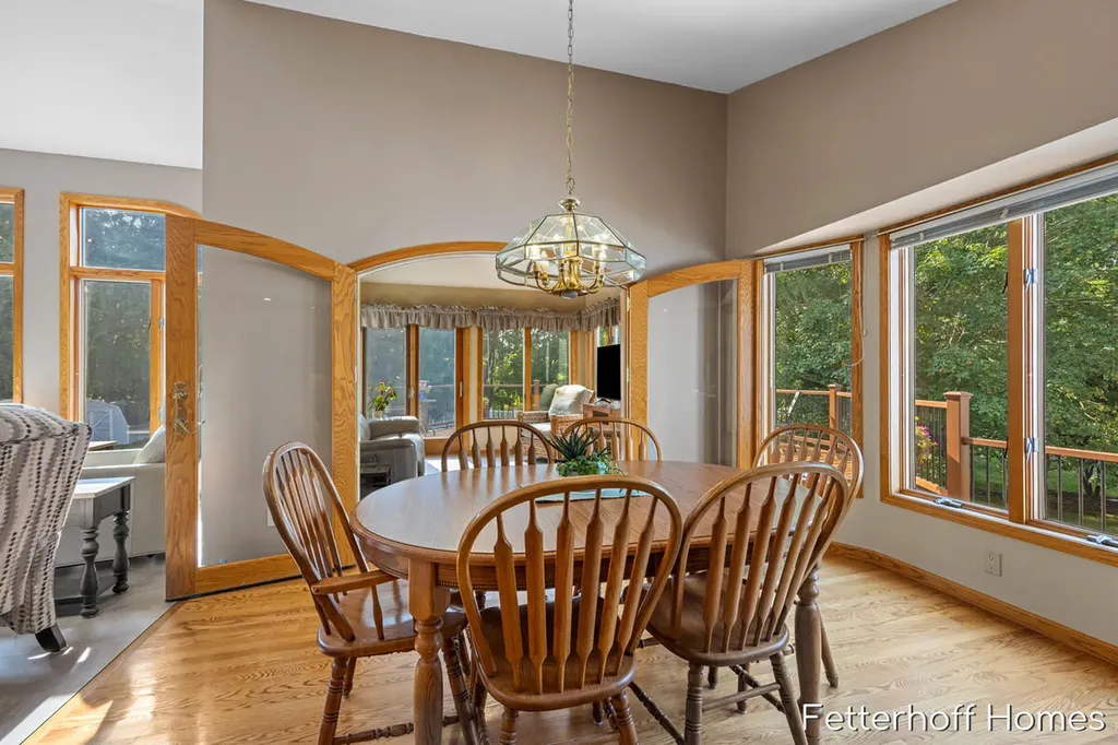 1900 Cherry Run Drive NW Grand Rapids City MI 49504