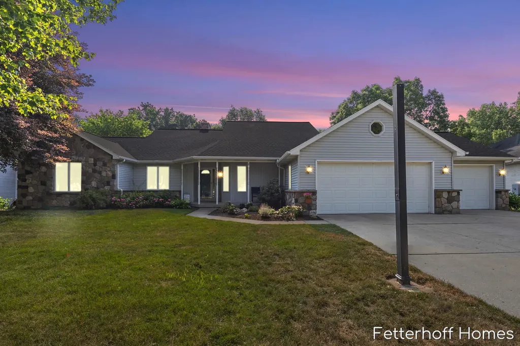 1900 Cherry Run Drive NW Grand Rapids City MI 49504