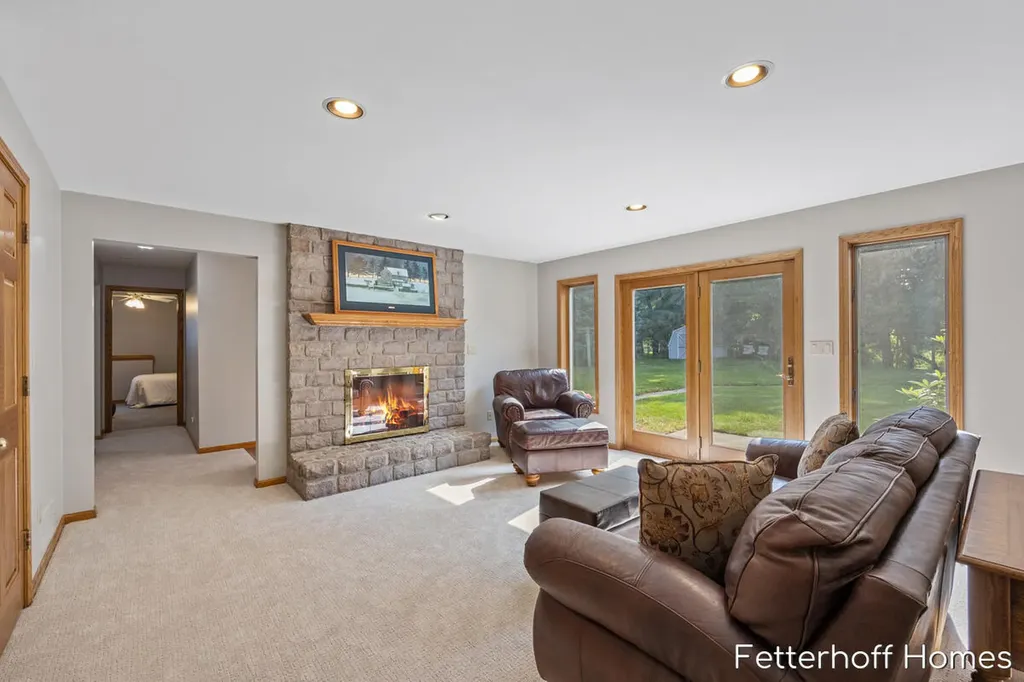 1900 Cherry Run Drive NW Grand Rapids City MI 49504