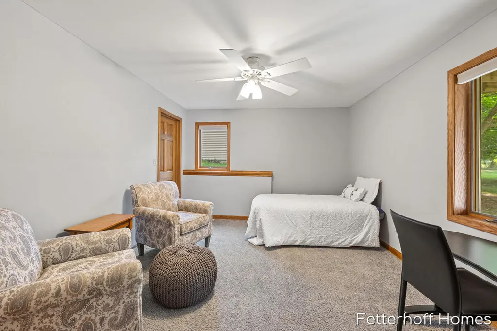 1900 Cherry Run Drive NW Grand Rapids City MI 49504