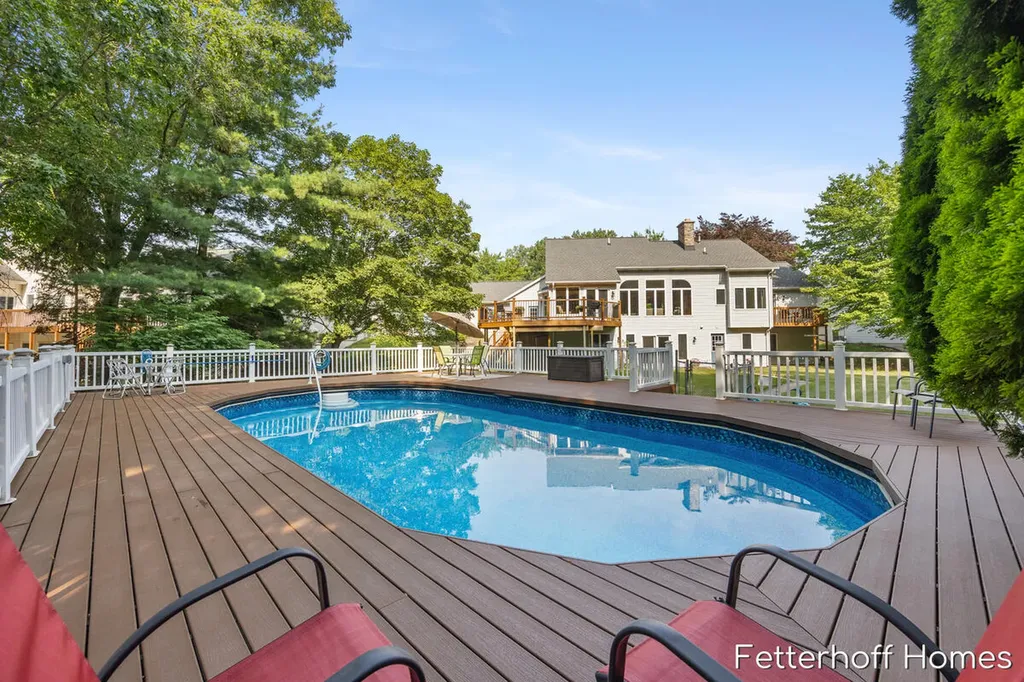 1900 Cherry Run Drive NW Grand Rapids City MI 49504
