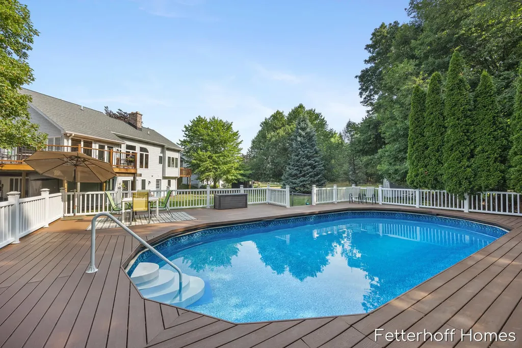 1900 Cherry Run Drive NW Grand Rapids City MI 49504
