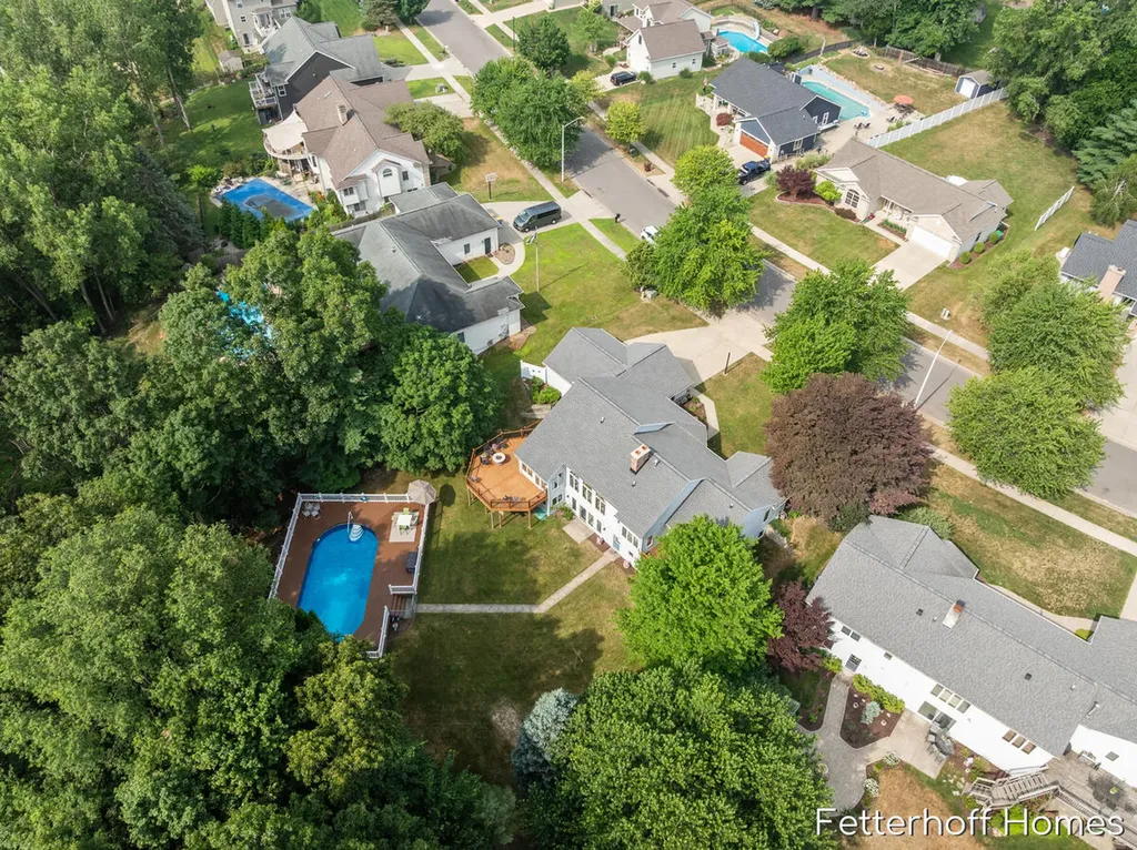 1900 Cherry Run Drive NW Grand Rapids City MI 49504