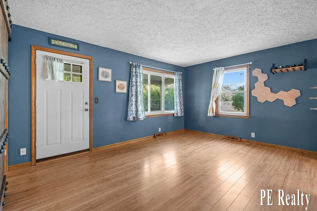 3762 Mallory Avenue SW Wyoming City MI 49519
