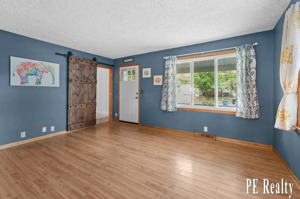 3762 Mallory Avenue SW Wyoming City MI 49519