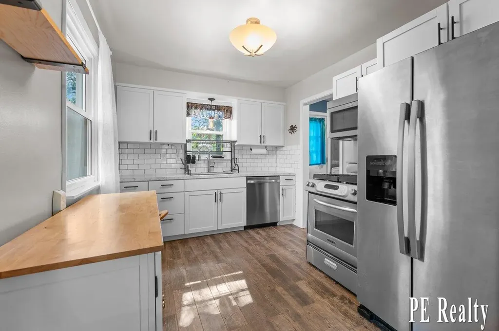 3762 Mallory Avenue SW Wyoming City MI 49519