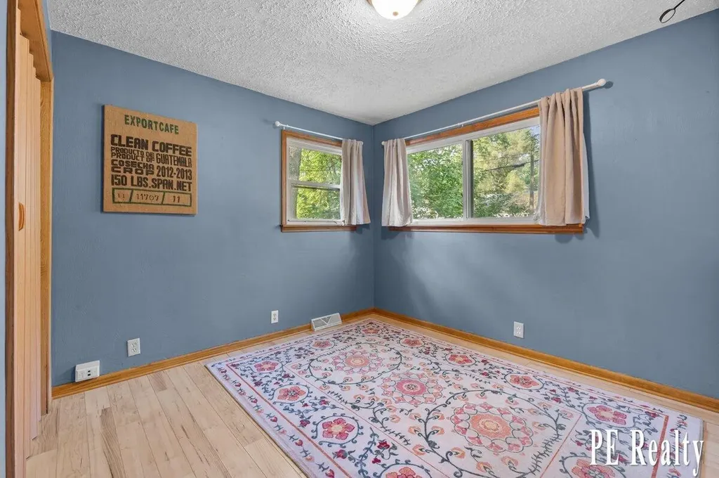 3762 Mallory Avenue SW Wyoming City MI 49519