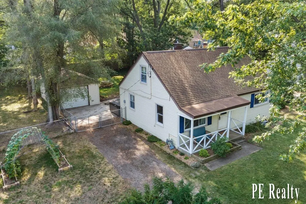 3762 Mallory Avenue SW Wyoming City MI 49519