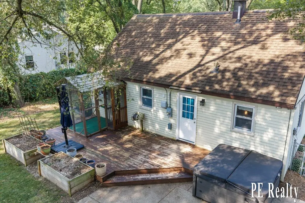 3762 Mallory Avenue SW Wyoming City MI 49519