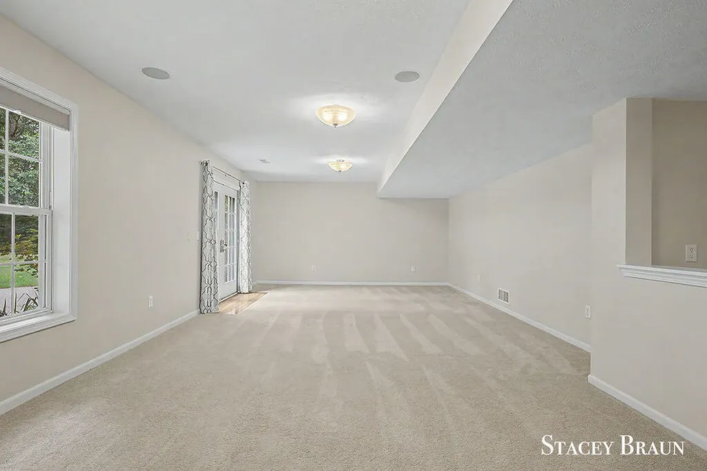 5420 Clemwood Court SE Ada Township MI 49301