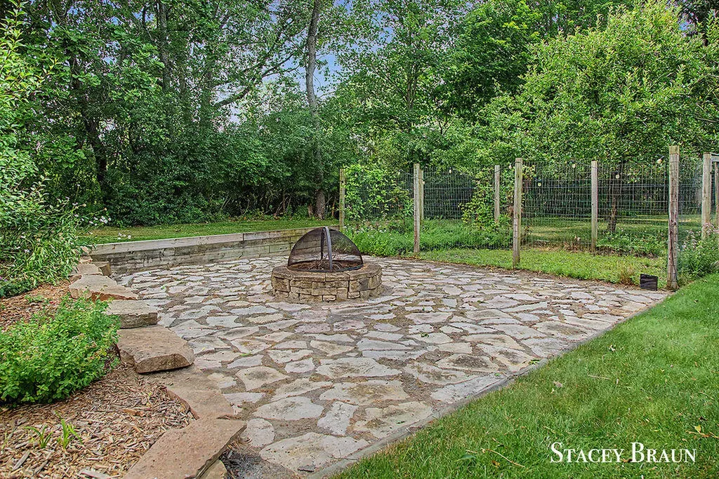 5420 Clemwood Court SE Ada Township MI 49301