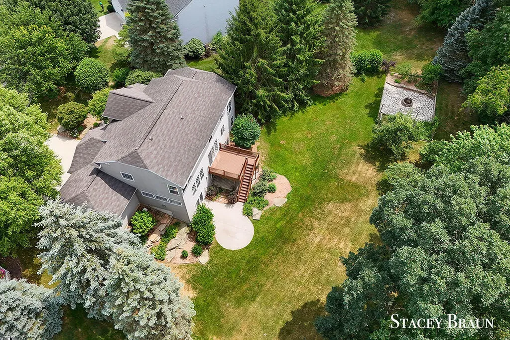 5420 Clemwood Court SE Ada Township MI 49301
