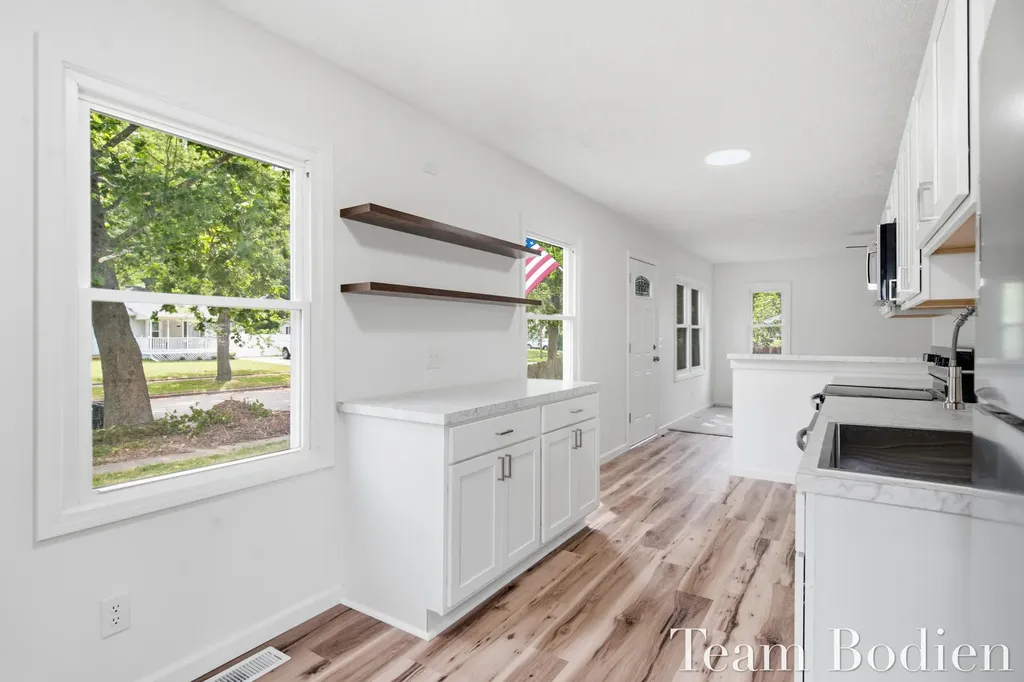 5526 Bedford Street Portage City MI 49002