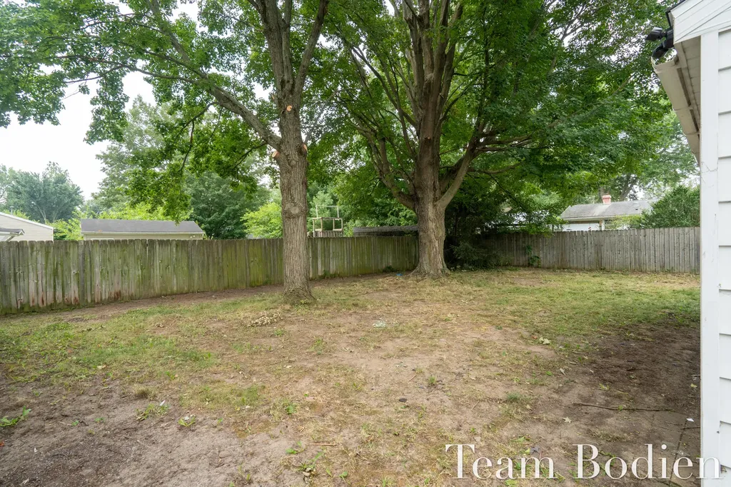 5526 Bedford Street Portage City MI 49002