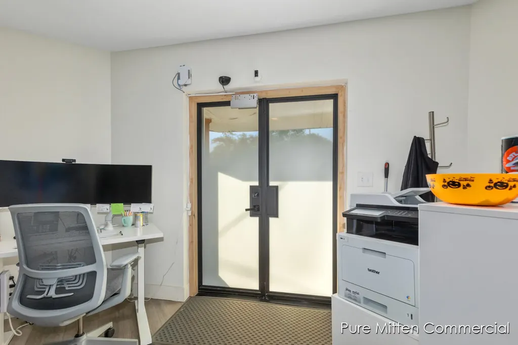 1205 Bridge Street NW Grand Rapids City MI 49504