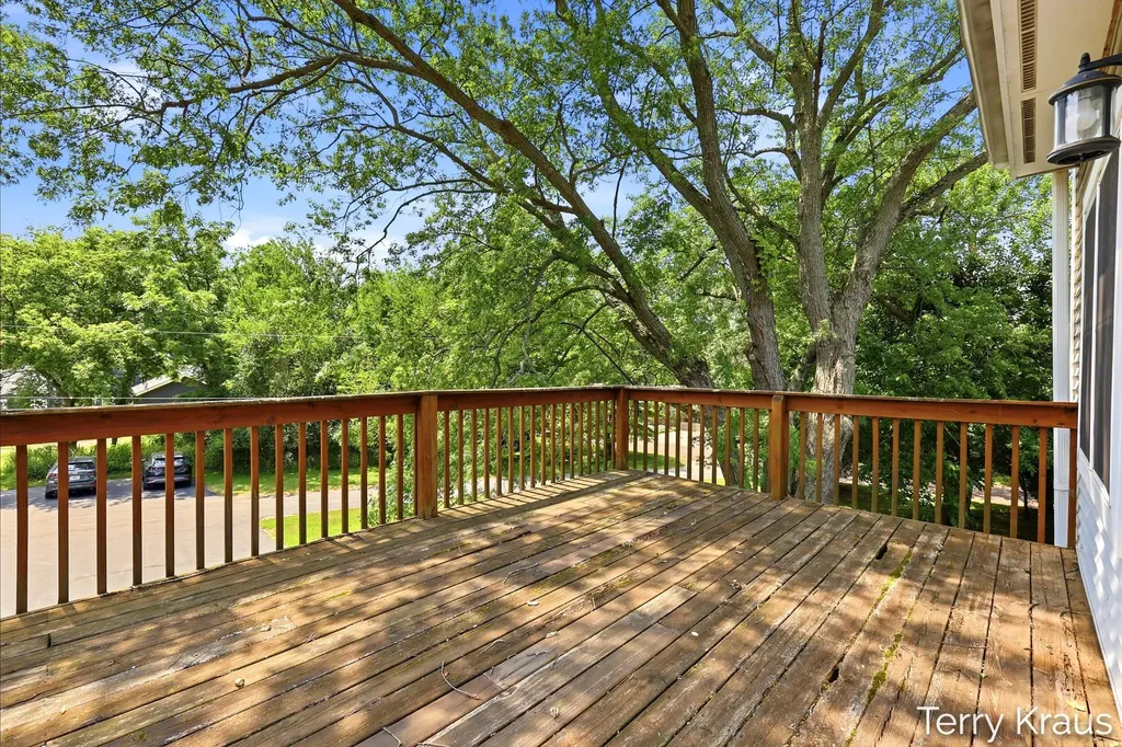 7374 N Shore Drive Casco Township MI 49090