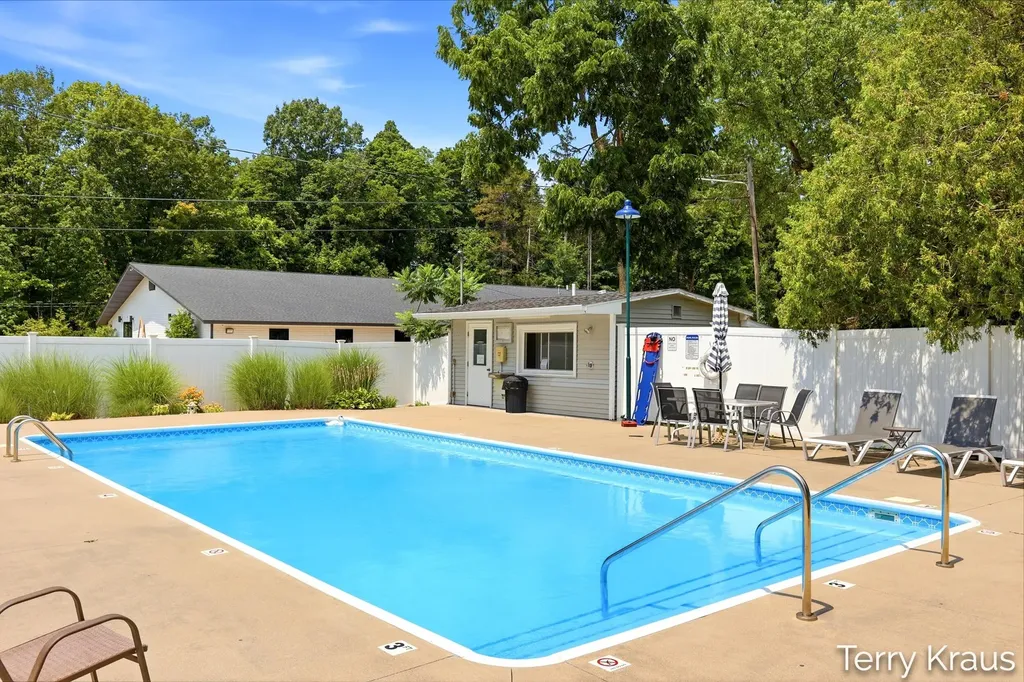 7374 N Shore Drive Casco Township MI 49090