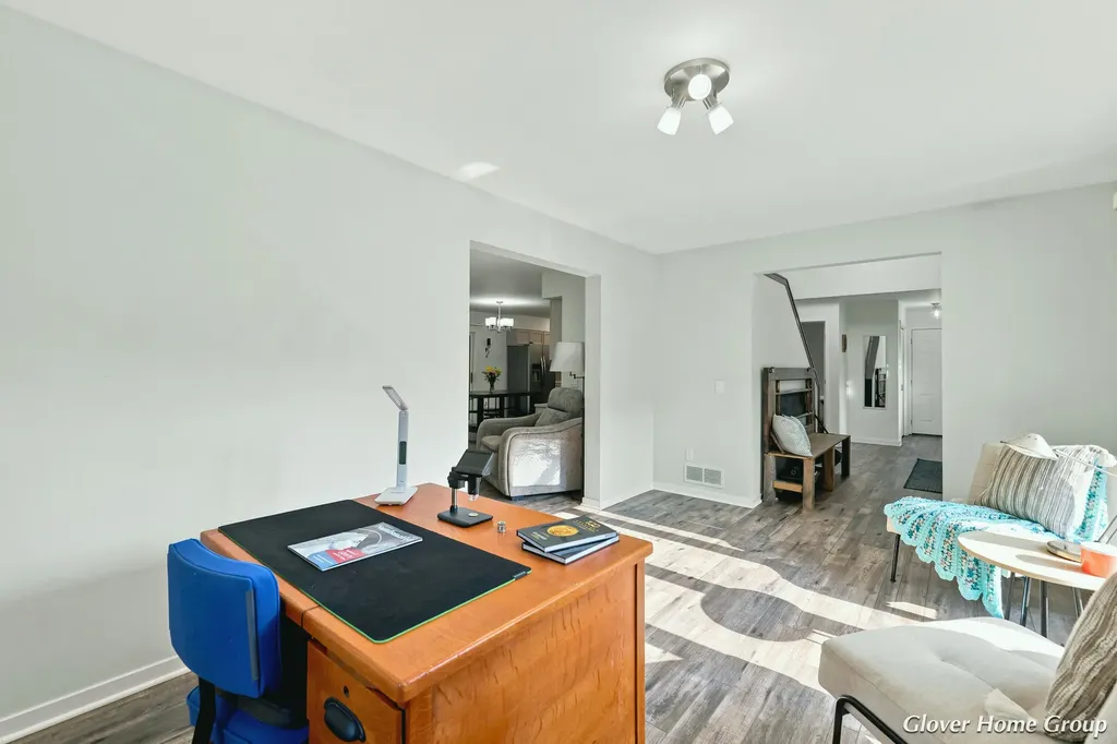 2511 Mcintosh Avenue NE Grand Rapids Charter Township MI 49525