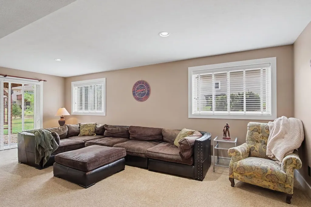 6892 Petersen Valley Drive NE Plainfield Charter Township MI 49341